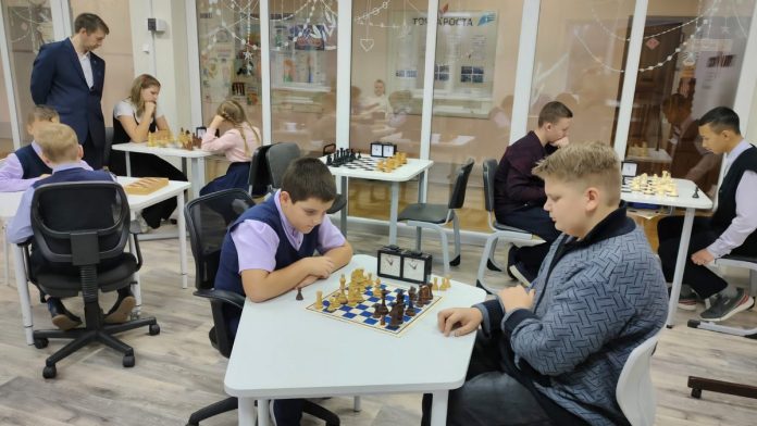 Шахматисты первой школы