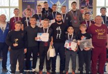 Захаровские борцы заняли первые места в межрегиональном турнире