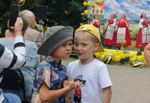 В захаровском селе Добрые Пчелы провели День малого села