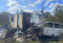 В селе Осово Захаровского округа сгорели дом и автомобиль
